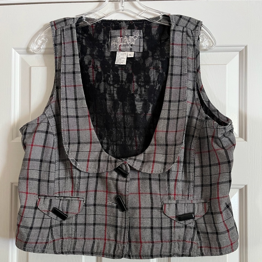 LIVE A LITTLE black red plaid vest XL